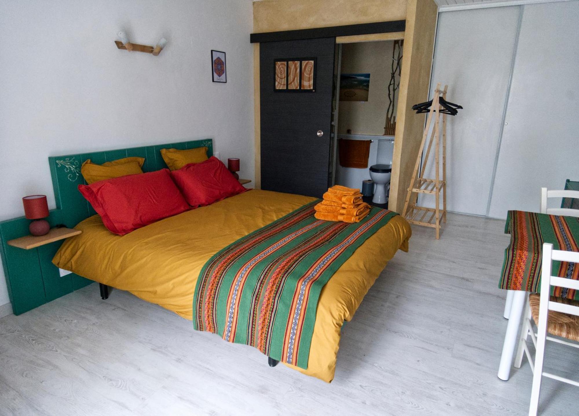 Bed and Breakfast Esprit Zen L'Aiguillon-sur-Vie Экстерьер фото
